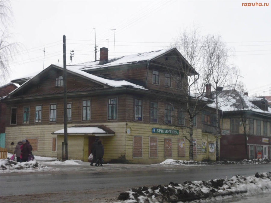 Великий Устюг - улица Красная в своей красе