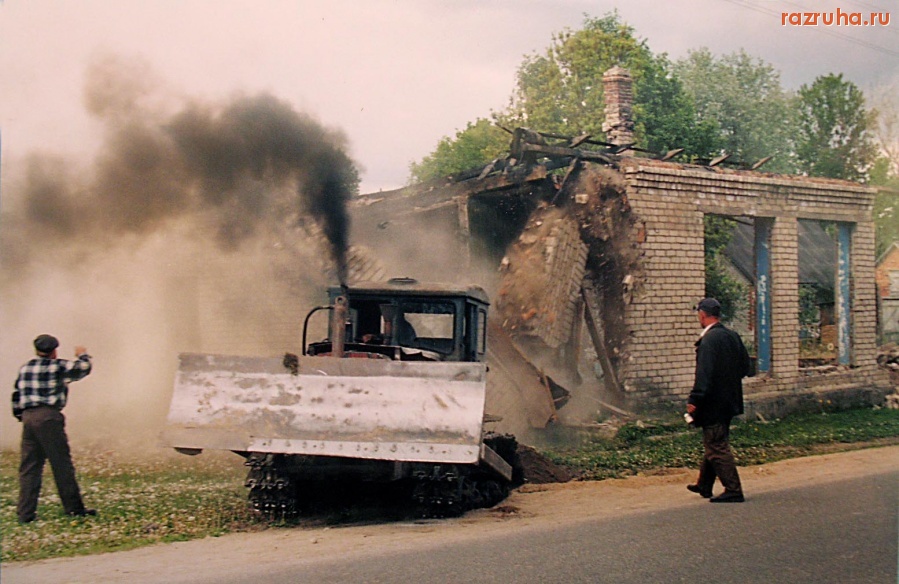 Друя - Друя. Разрушение магазина. 2004 г.