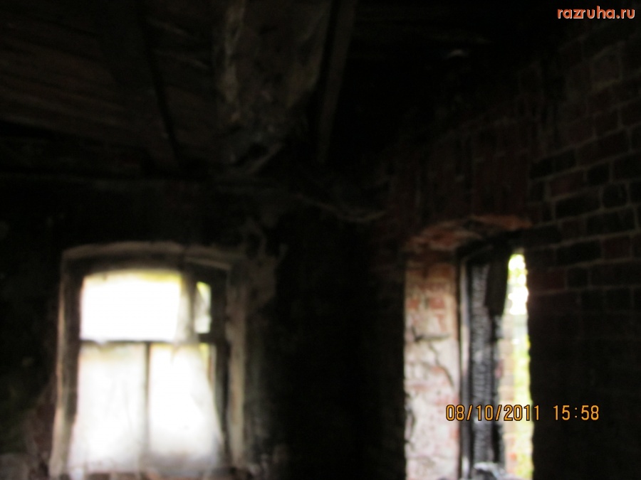Нижний Новгород - Внутри сгоревшего дома в центре