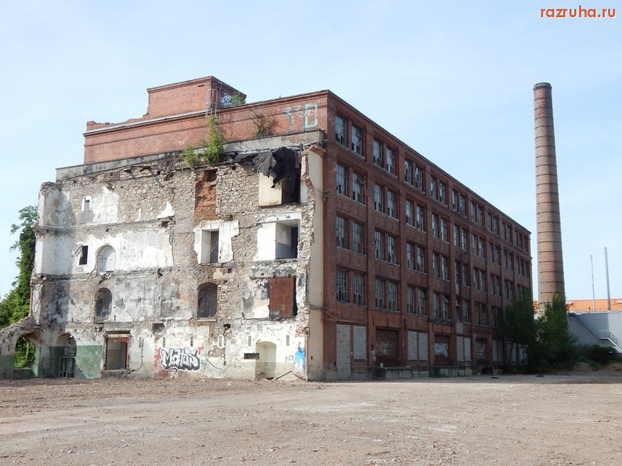 Франция - Starij zabroshennij zavod