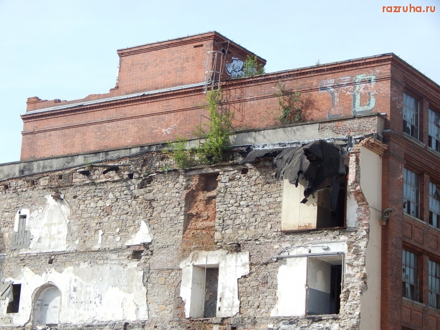 Франция - Starij zabroshennij zavod