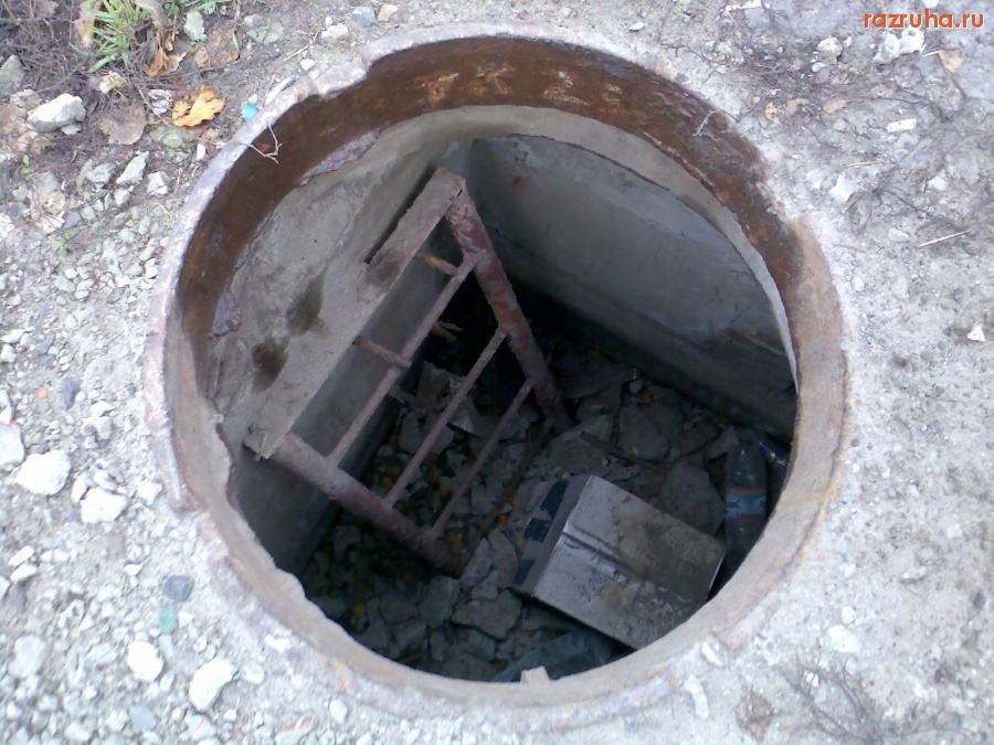 Курск - Люк возле 55 школы