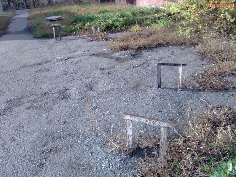 Курск - Сломанные лавочки