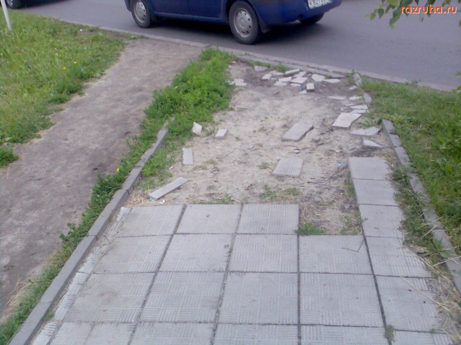 Курск - Плитка на переходе