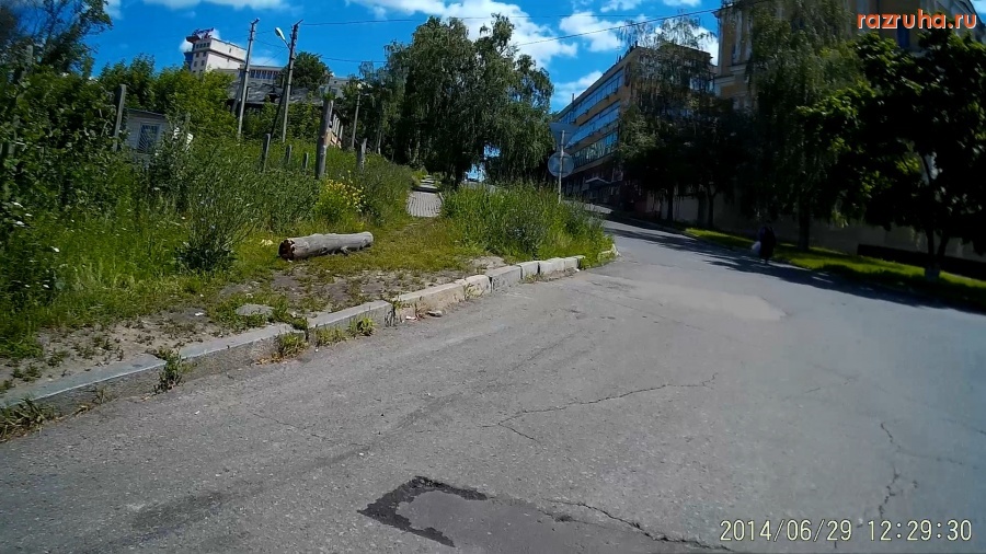 Курск - ул. Луначарского - 500 метров от горадминистрации Курска