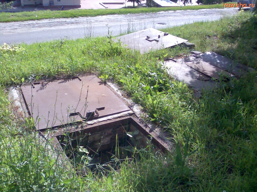 Курск - Люки на Луначарского