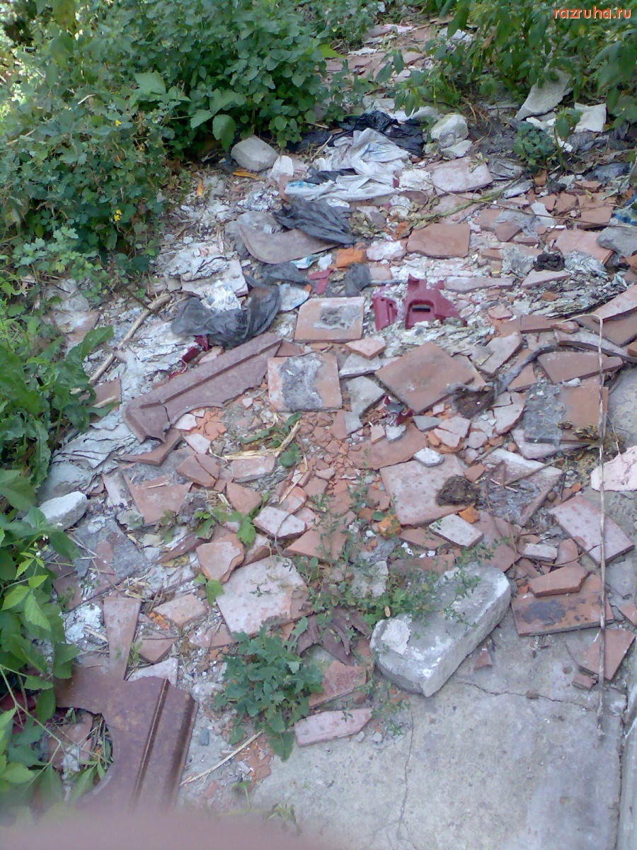 Курск - Помойка возле дома Песковская 44