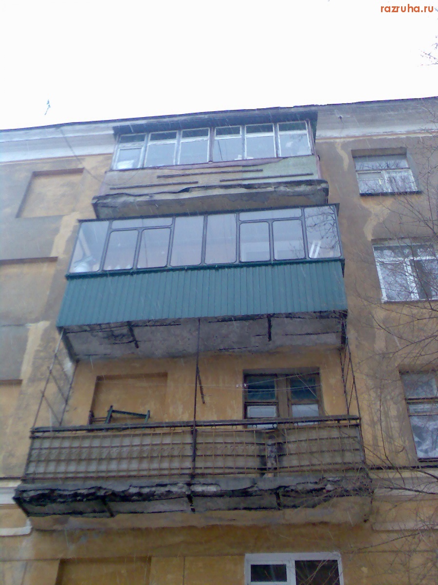 Курск - Страшные балконы