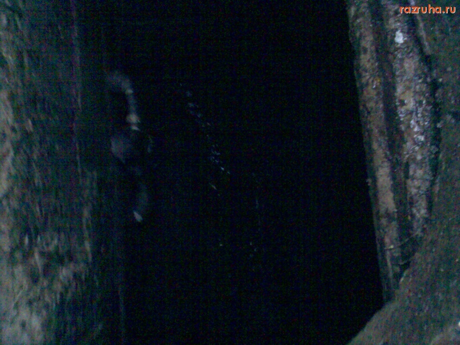 Курск - Открытый и вонючий люк