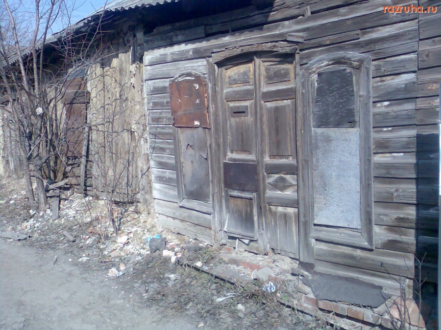 Курск - Заброшенный дом и открытый люк