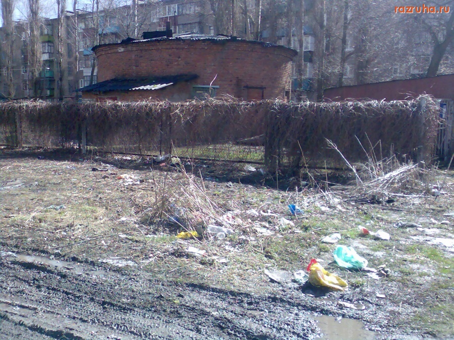 Курск - Мусор во дворе