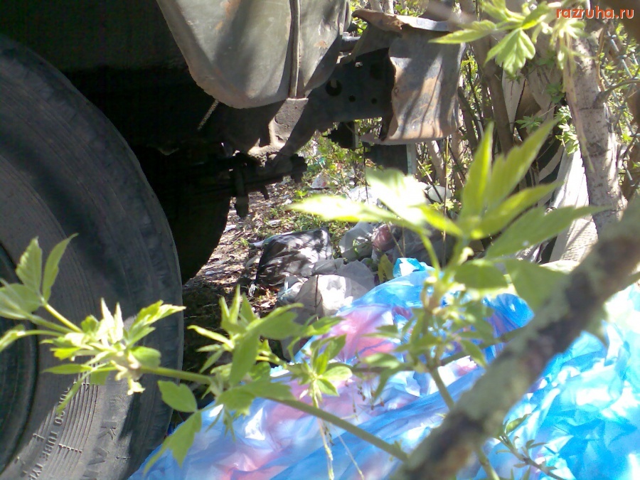 Курск - Мусор на автостоянке