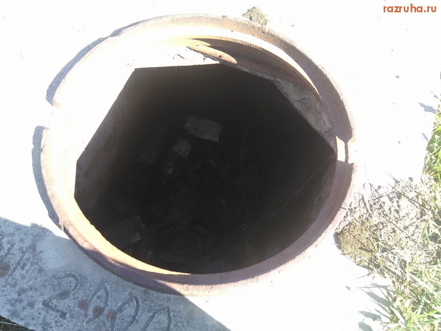 Курск - Открытый люк на Полевой