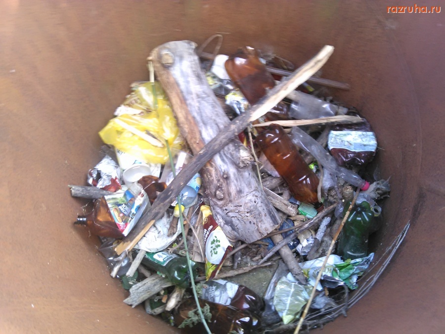 Курск - Загажен пожарный резервуар