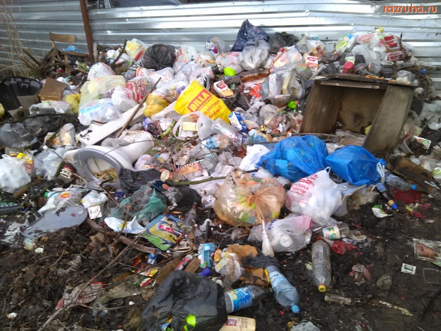 Курск - Мусор на долгострое