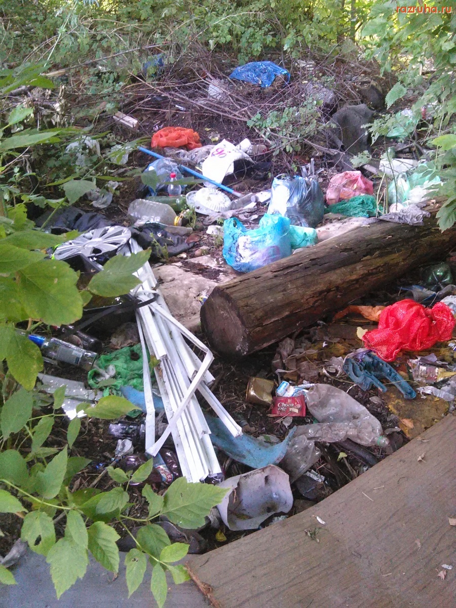 Курск - Мусор в закутке