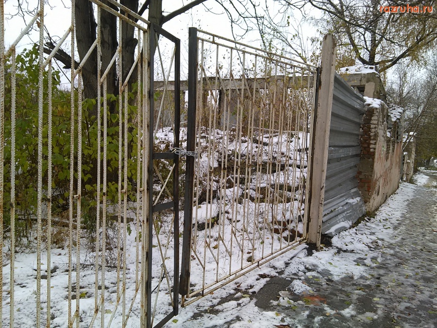 Курск - Руины картонажной фабрики