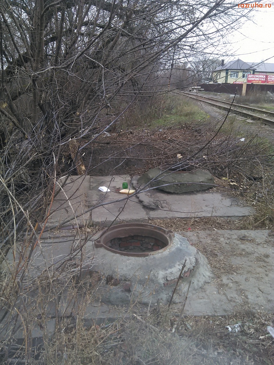 Курск - Люки-глаза на теплотрассу