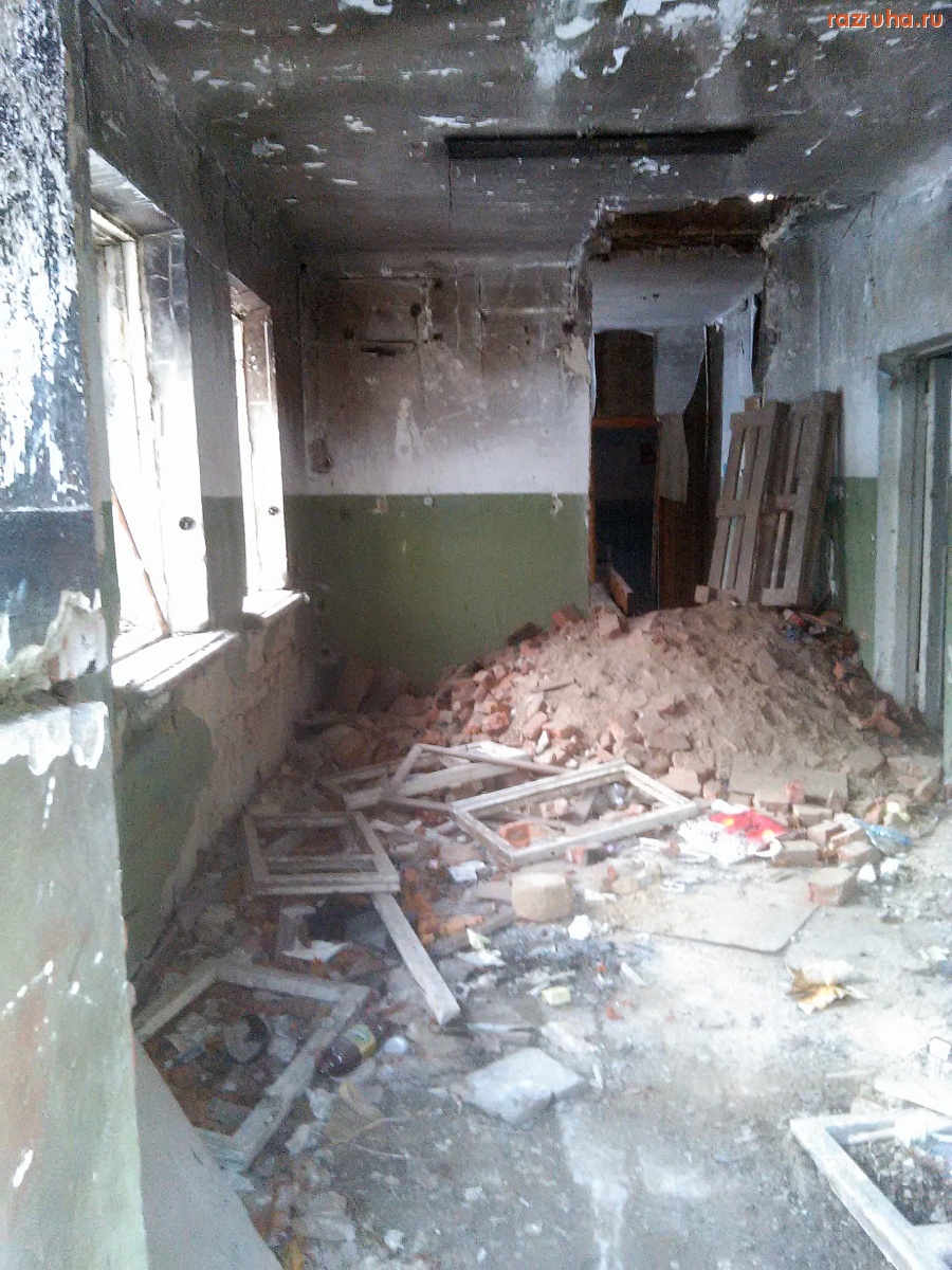 Курск - Наркоманы сожгли домик