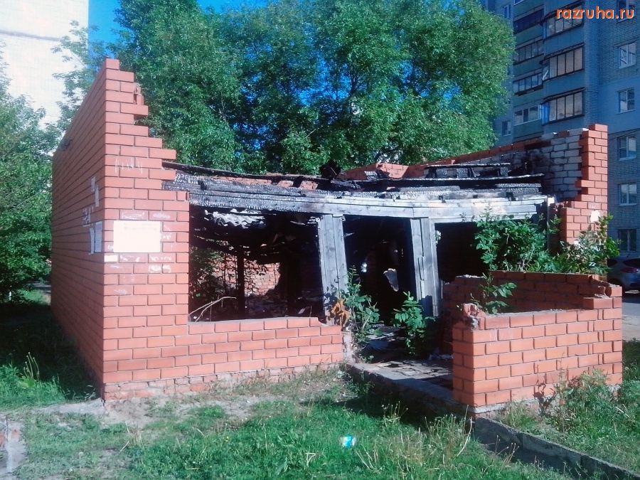 Курск - Руины магазина