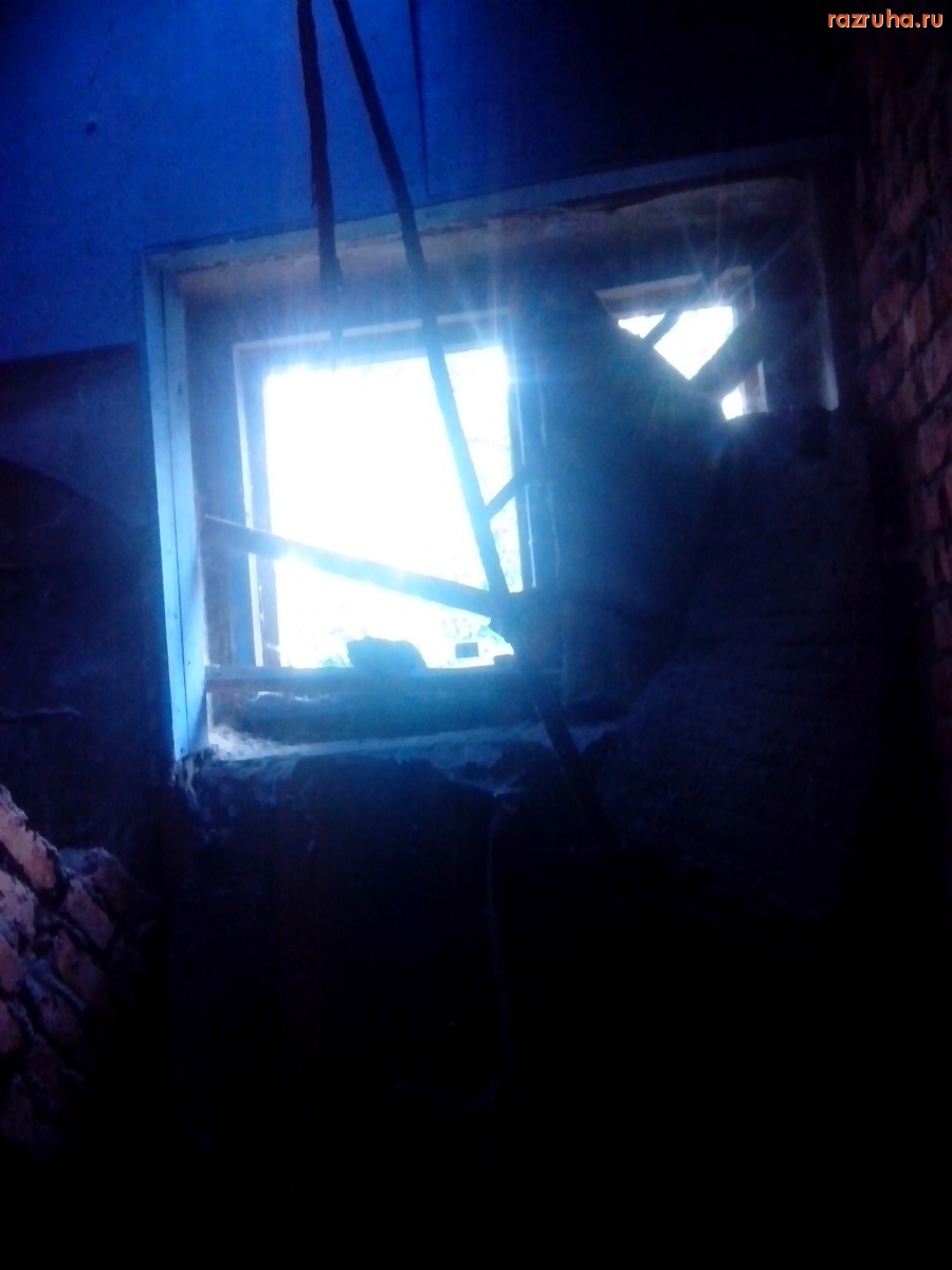 Курск - Загаженная будка