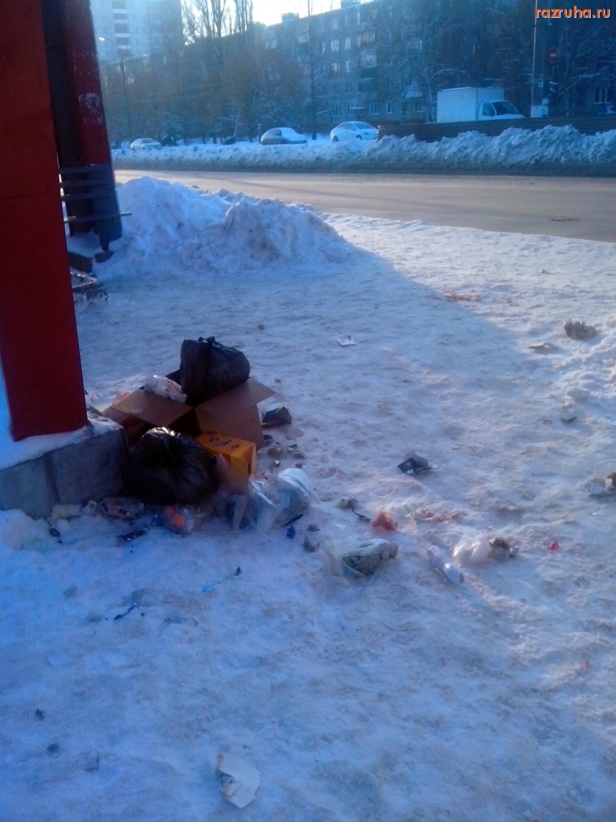 Курск - Мусор на остановке