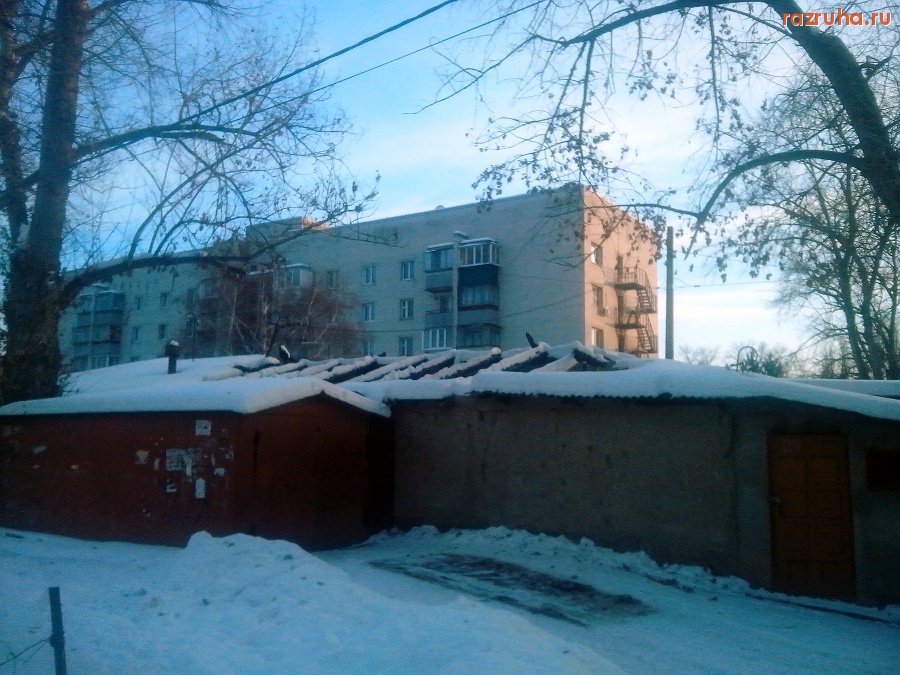 Курск - В сараях случился пожар