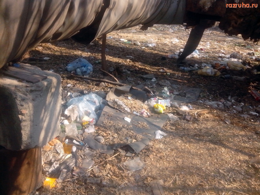 Курск - Мусор у теплотрассы