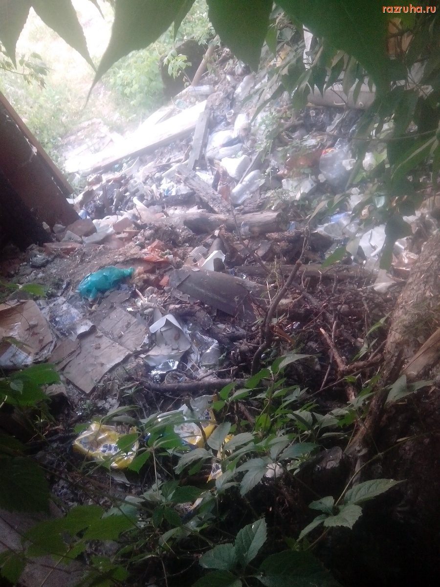 Курск - Мусор в сараях