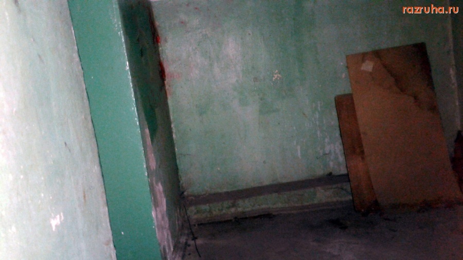 Курск - Загаженный подъезд