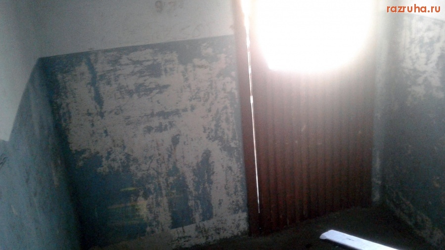 Курск - Обзор подъезда (часть 2 с видом наружу)