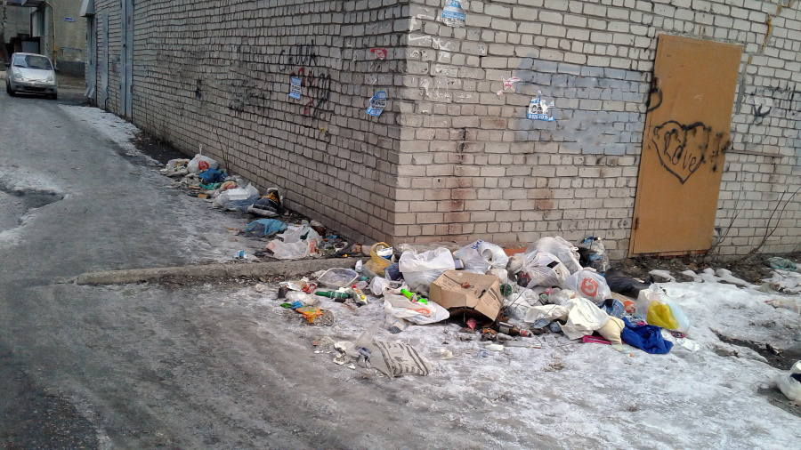 Курск - Гадят у подстанции