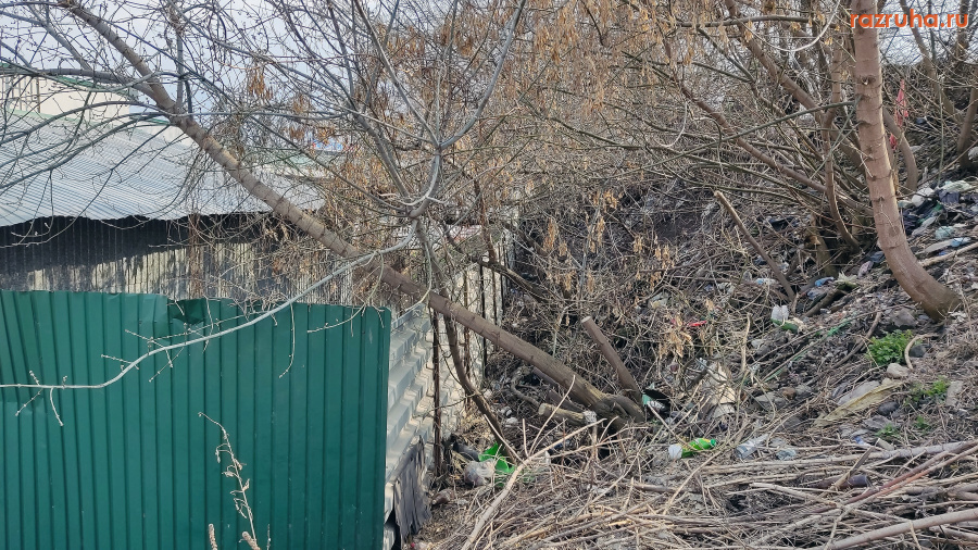 Курск - Мусор за забором