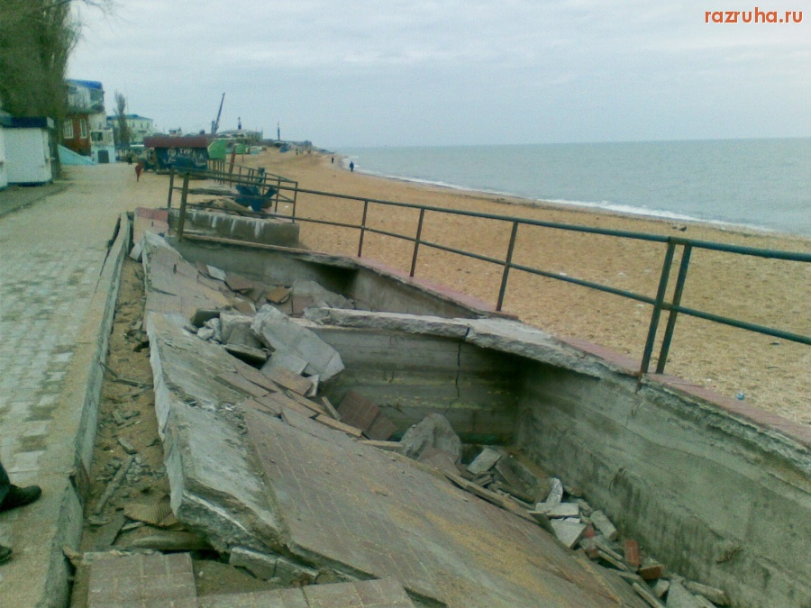 Махачкала - Обвал пляжа в следующем году XD