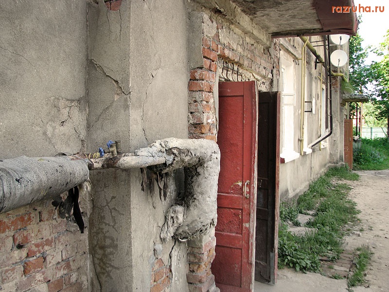 Малоярославец - У подъезда