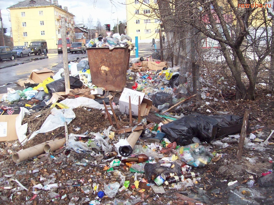 Медвежьегорск - помойки на Пасху