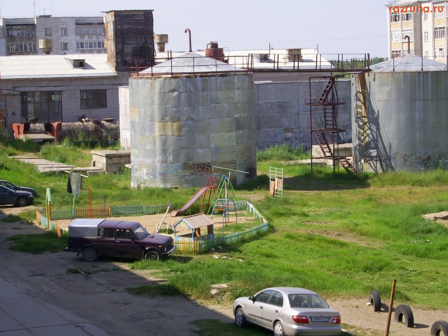 Печора - детская площадка у котельной