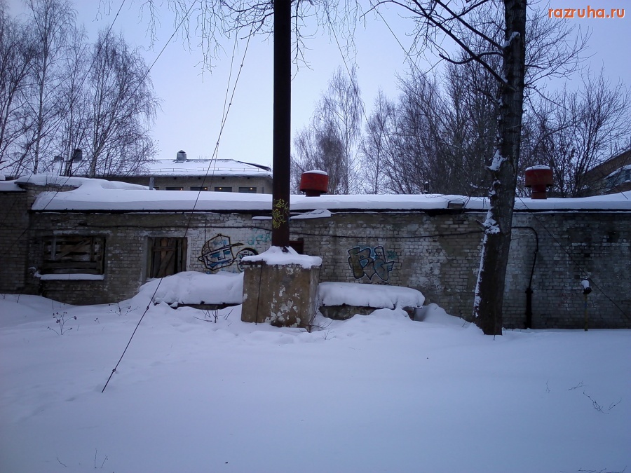 Нерехта - Неработающая котельная у школы №3