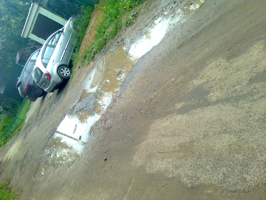 Королев - Дорога на улице Строителей июль 2015