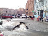 Санкт-Петербург - ЖКХ. На канале Грибоедова прорвало трубу с горячей водой