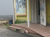 Тверь - Плитки развалились перед входом в магазин на ул. 2-я Суворова, д.3-а.