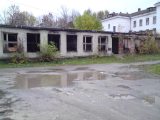 Воскресенск - Развалина по среди двора!