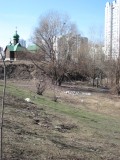 Киев - Церковь возле муорки или мусорка возле церкви...