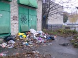 Курск - Мусор на фоне школы