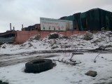 Курск - Открытый люк с мусором
